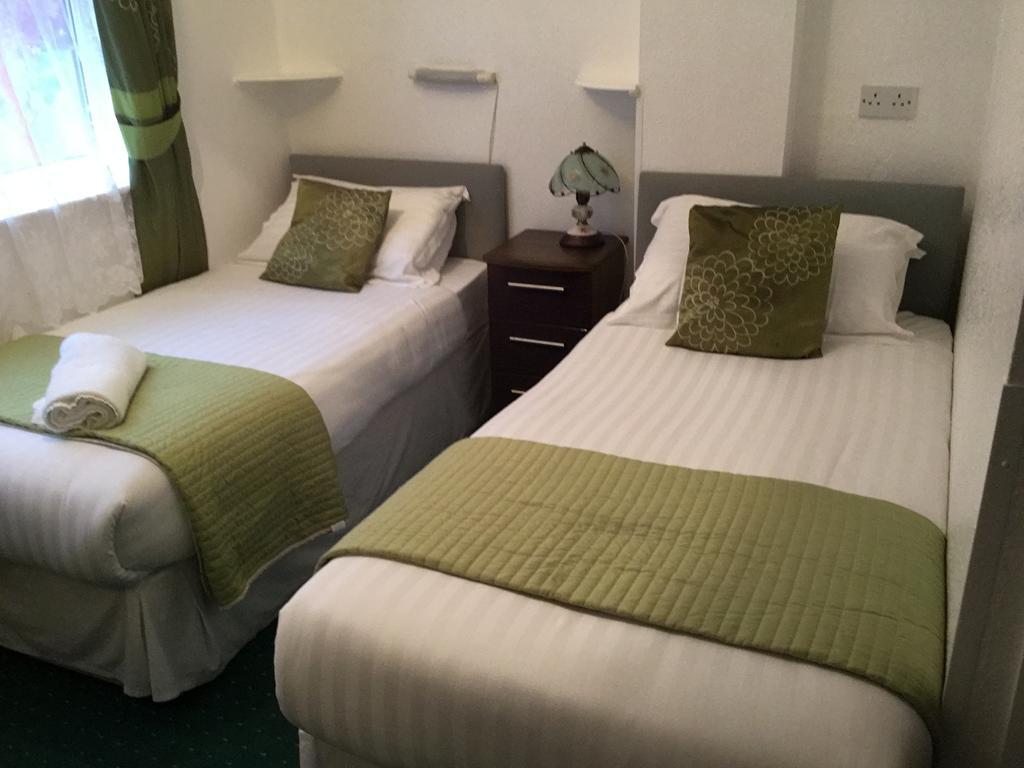 Barrons Hotel Blackpool Bagian luar foto